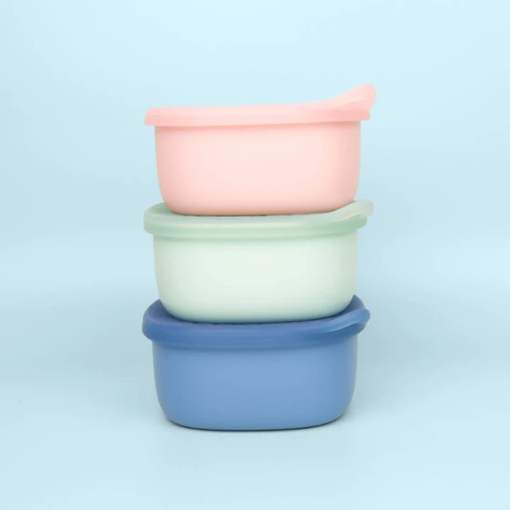 Silikonowy-pojemnik-do-lunchboxa-lifestyle-bbox-2.jpg